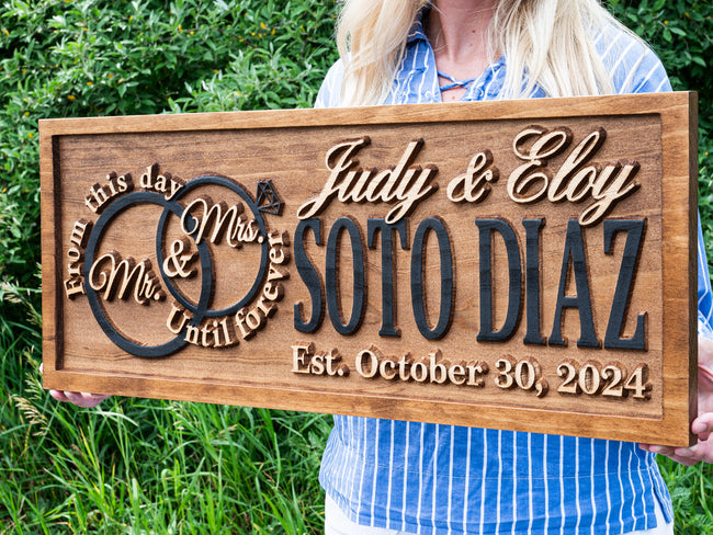 Personalized Mr & Mrs Sign